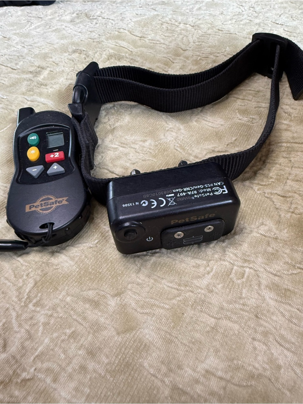 PetSafe Remote Dog Training Collar System (Mod: RFA-497) – Excellent Condition